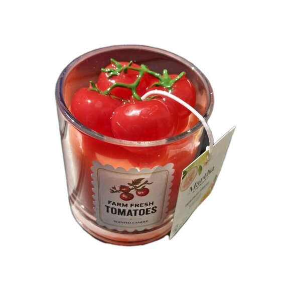 New Marthra Stewart Red Green Fresh Farm Tomato Cooking Kitchen Candle Decor - Picture 3 of 4